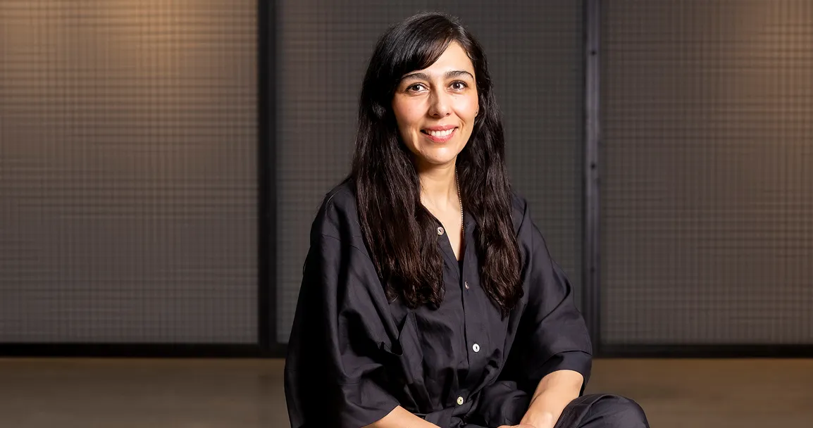 Retrato de Sara Garzón, curadora adjunta da 2ª Bienal das Amazônias