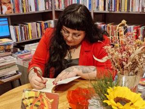 Monique Malcher lançará “Degola”, seu primeiro romance (Foto: Arquivo pessoal/divulgação)